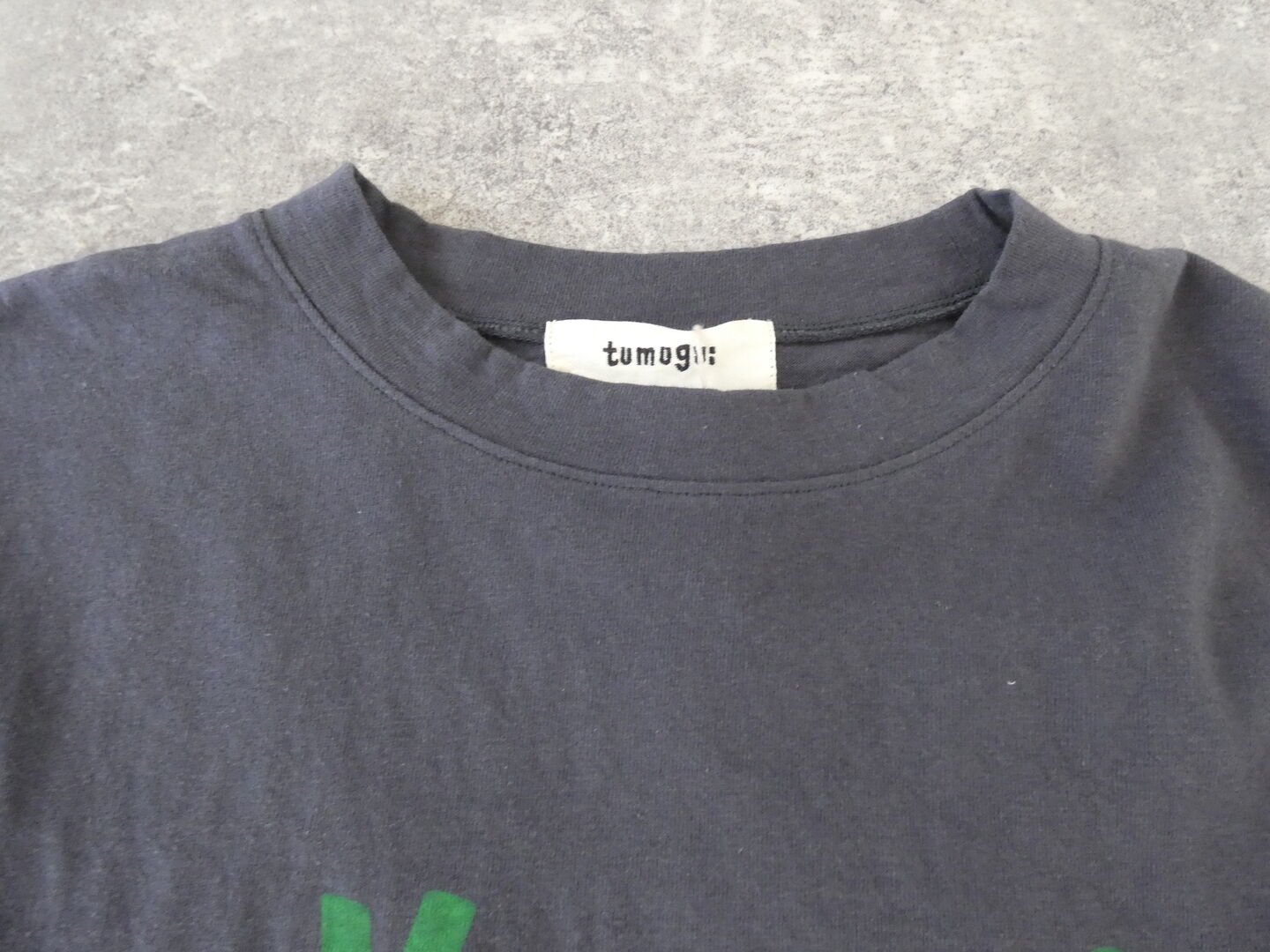 tumugu(ツムグ) グラフィ天竺長袖プリントTの商品画像17