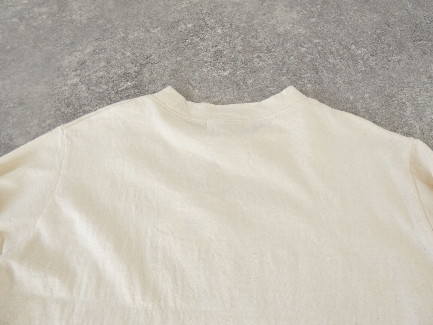 tumugu(ツムグ) グラフィ天竺長袖プリントTの商品画像62