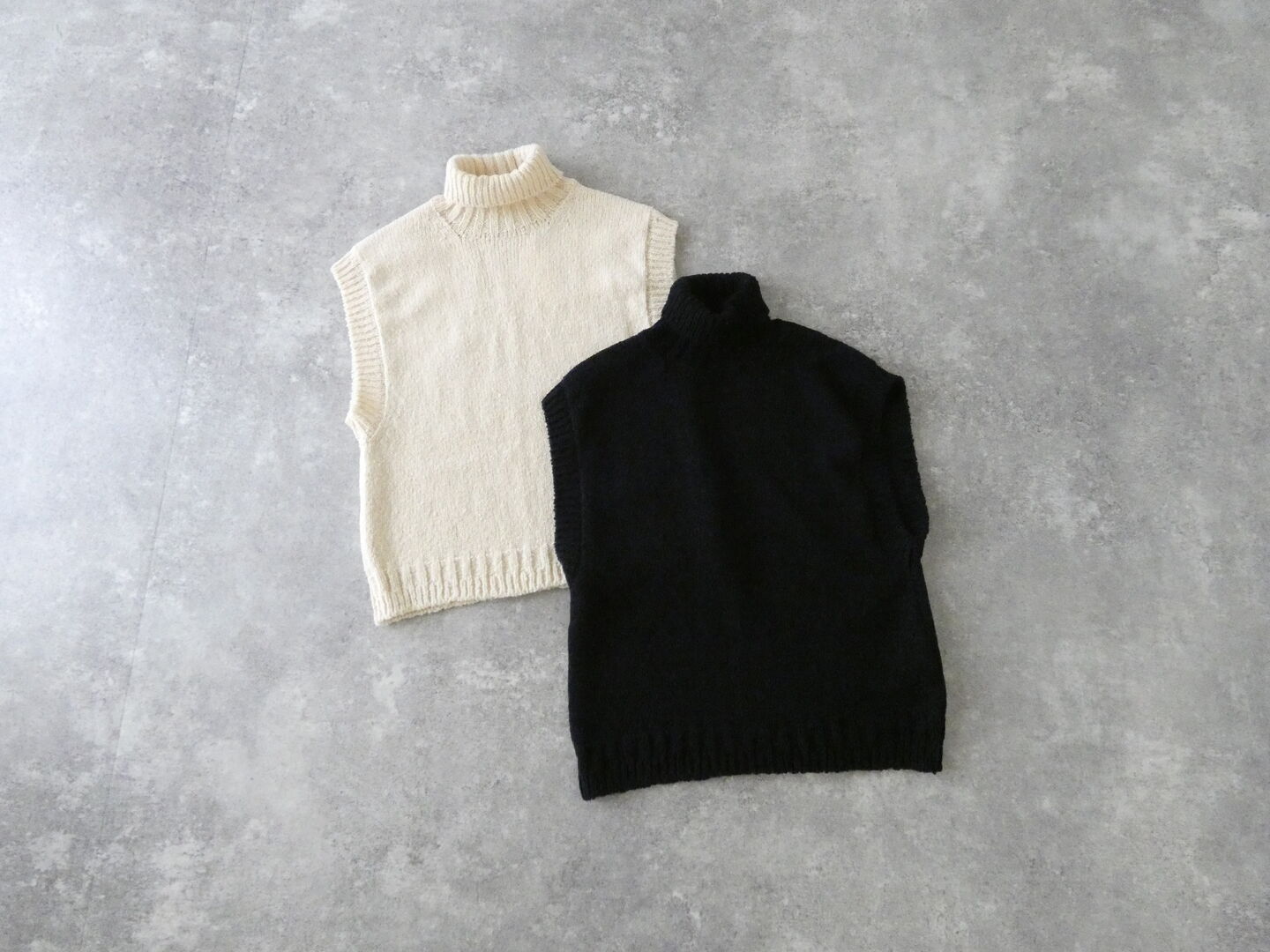 homspun(ホームスパン) ネップヤーンタートルベストの商品画像3