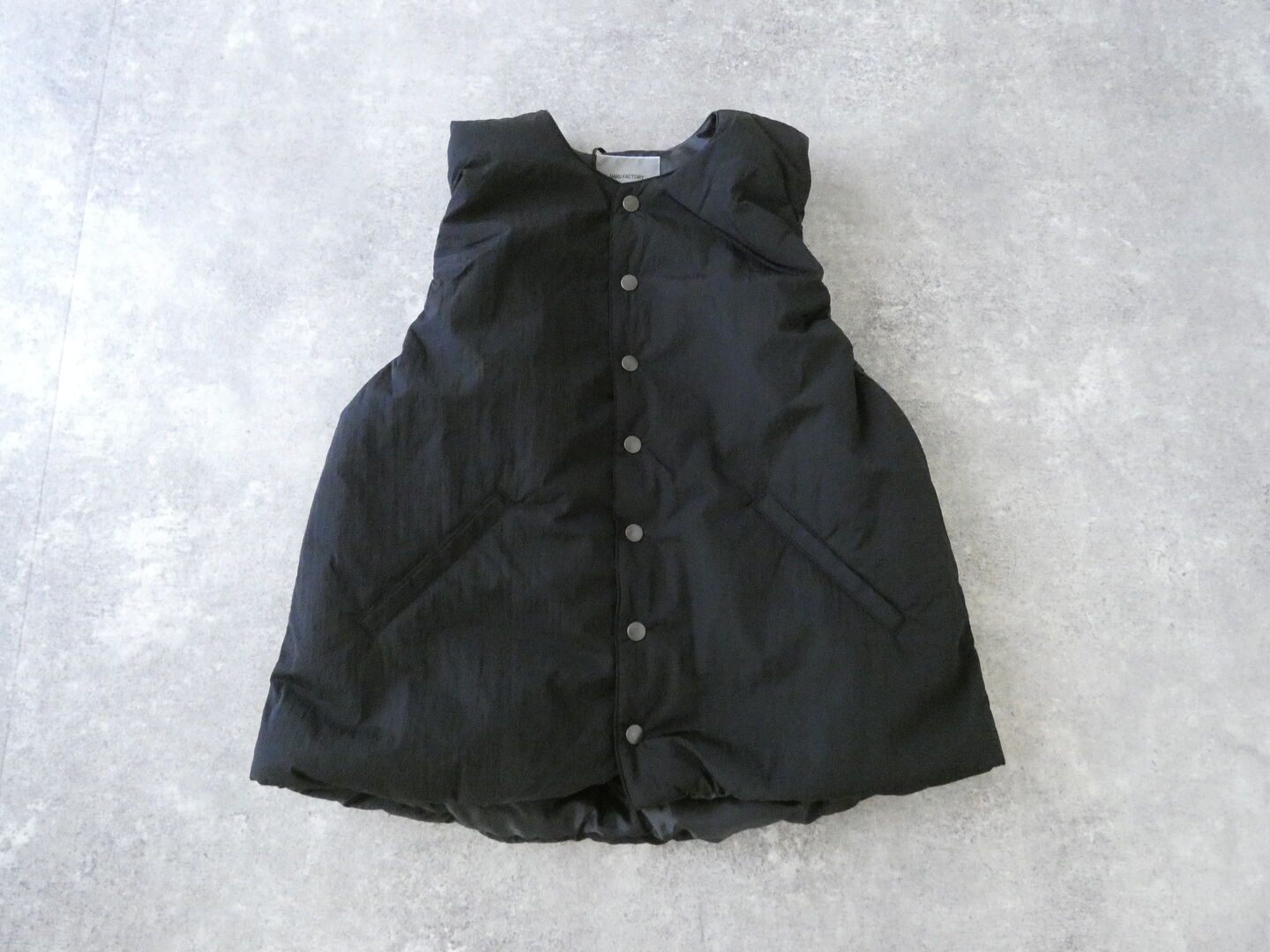 NARU リコンフィータフタパデットベストの商品画像3