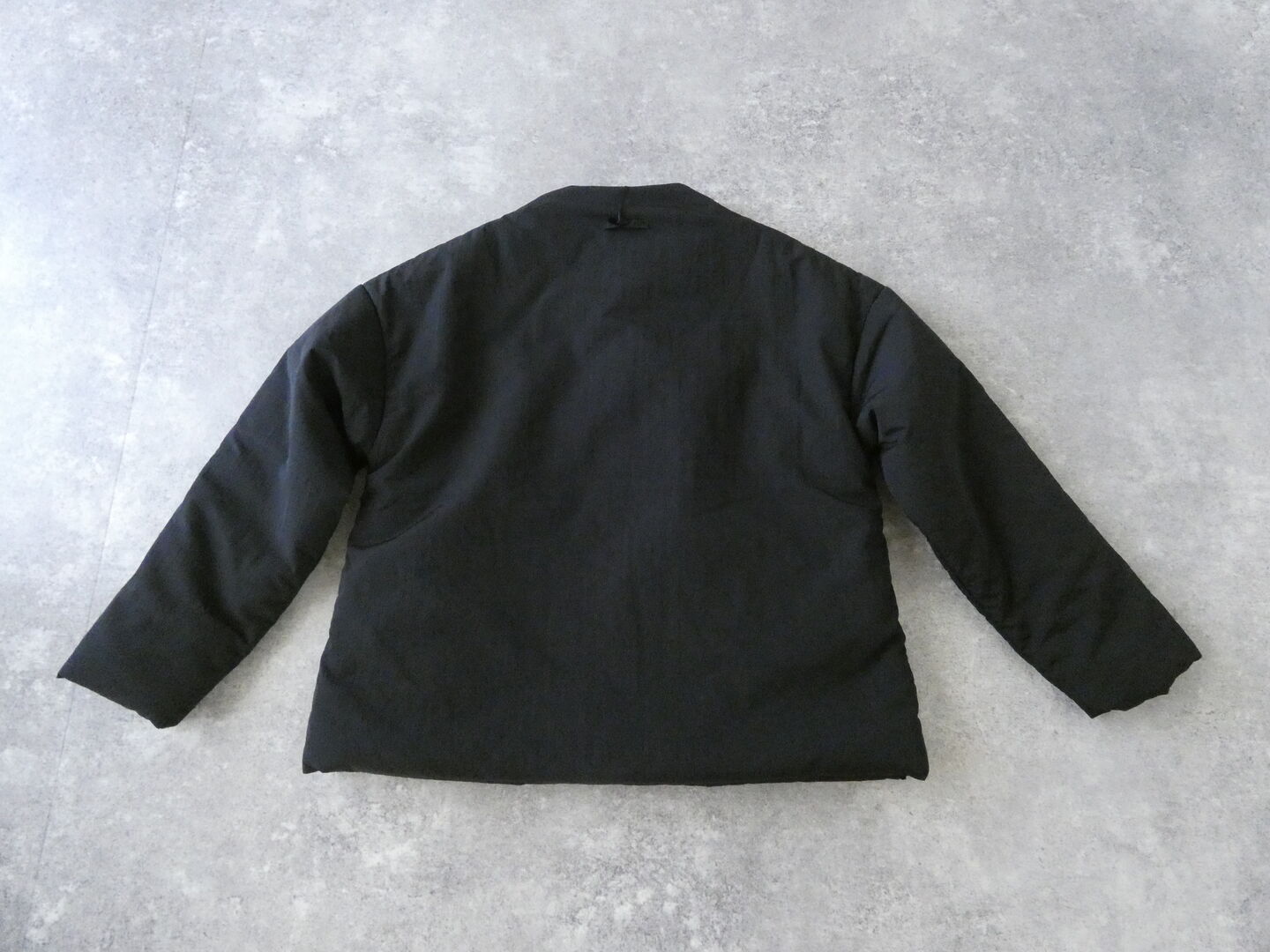 NARU リコンフィータフタキーネックパデットジャケットの商品画像11