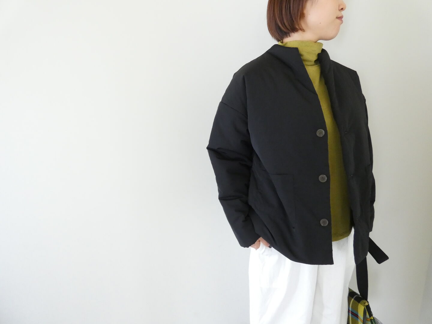 NARU リコンフィータフタキーネックパデットジャケットの商品画像2