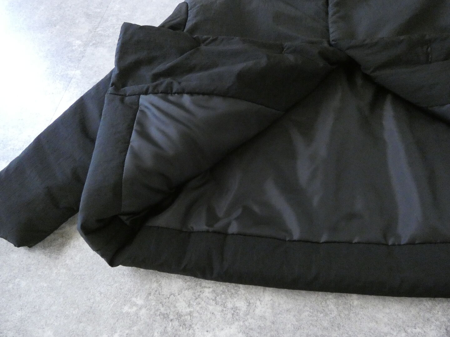NARU リコンフィータフタキーネックパデットジャケットの商品画像28