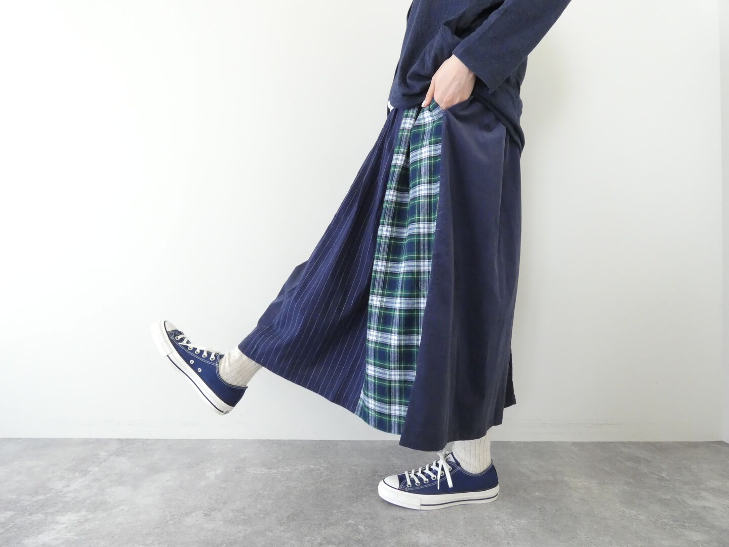 NATURAL LAUNDRY(ナチュラルランドリー) 先染めパネルシャーリングスカートの商品画像8