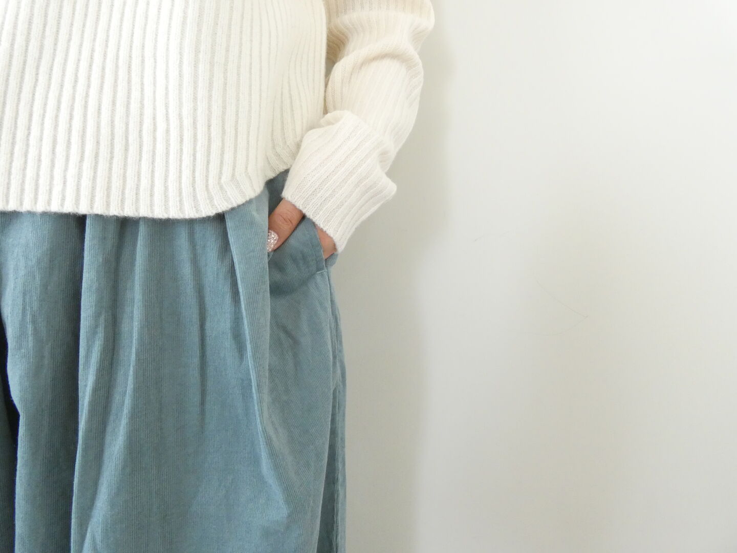 NATURAL LAUNDRY(ナチュラルランドリー) シャツコールバレルタックパンツの商品画像4