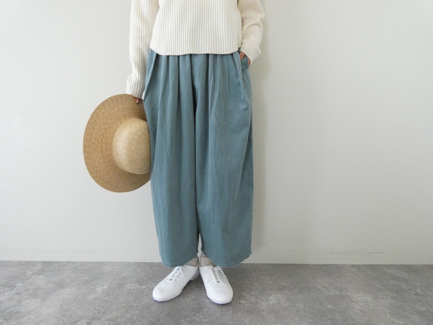 NATURAL LAUNDRY(ナチュラルランドリー) シャツコールバレルタックパンツの商品画像6