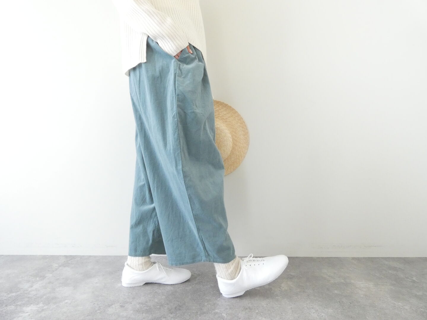 NATURAL LAUNDRY(ナチュラルランドリー) シャツコールバレルタックパンツの商品画像8