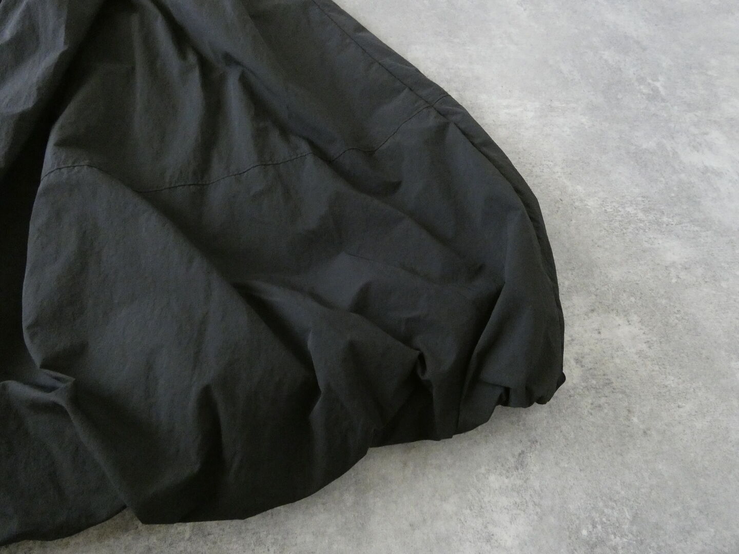 grin(グリン) ECOナイロンWバルーンロングスカートの商品画像50