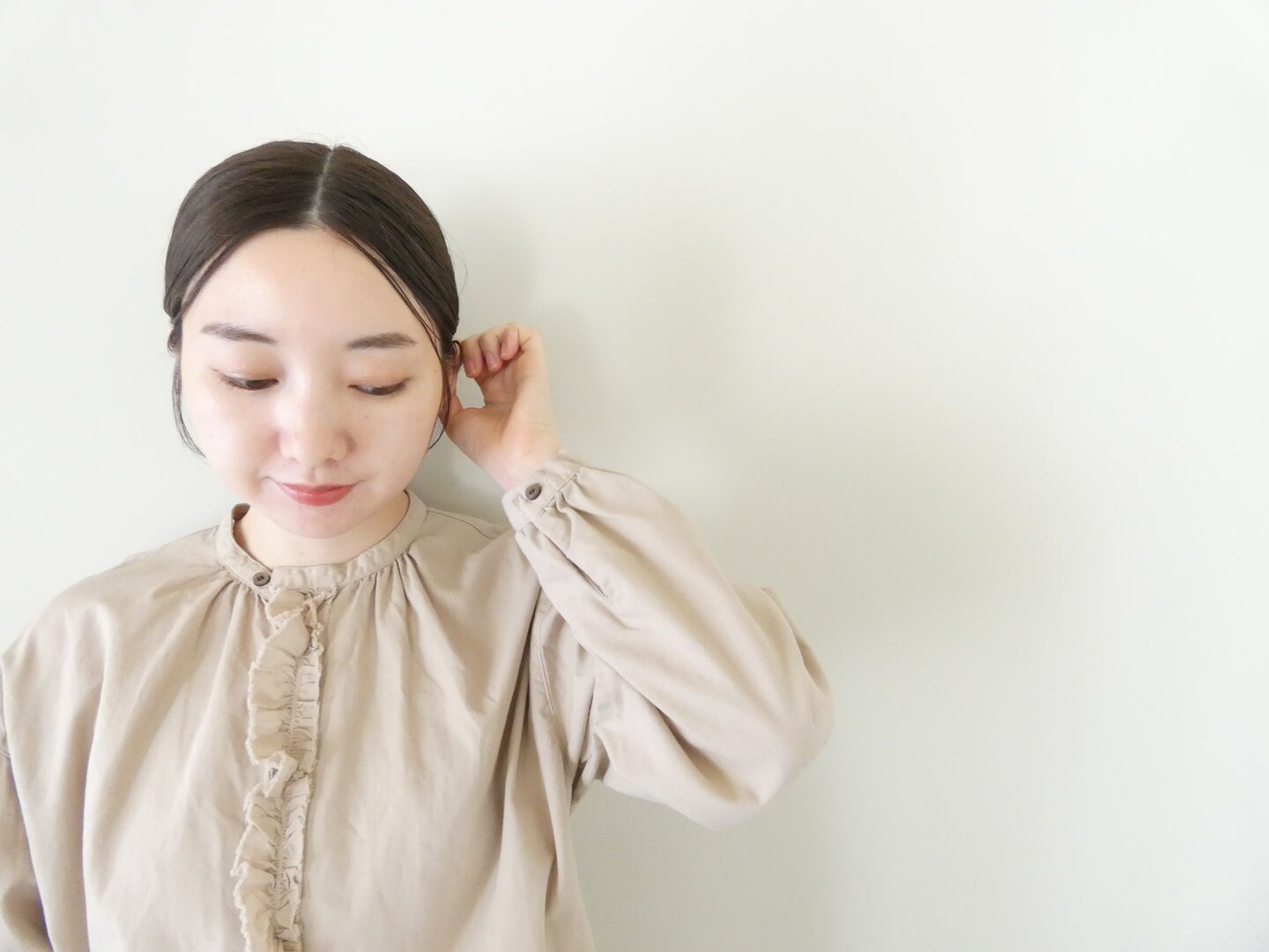 grin(グリン) オックスフリルシャツの商品画像1