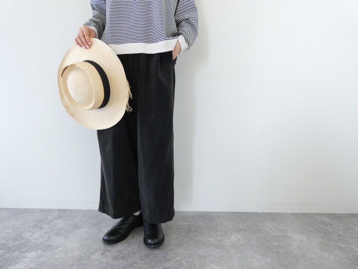 Brocante(ブロカント) 黒染コトンベロアパンツの商品画像1