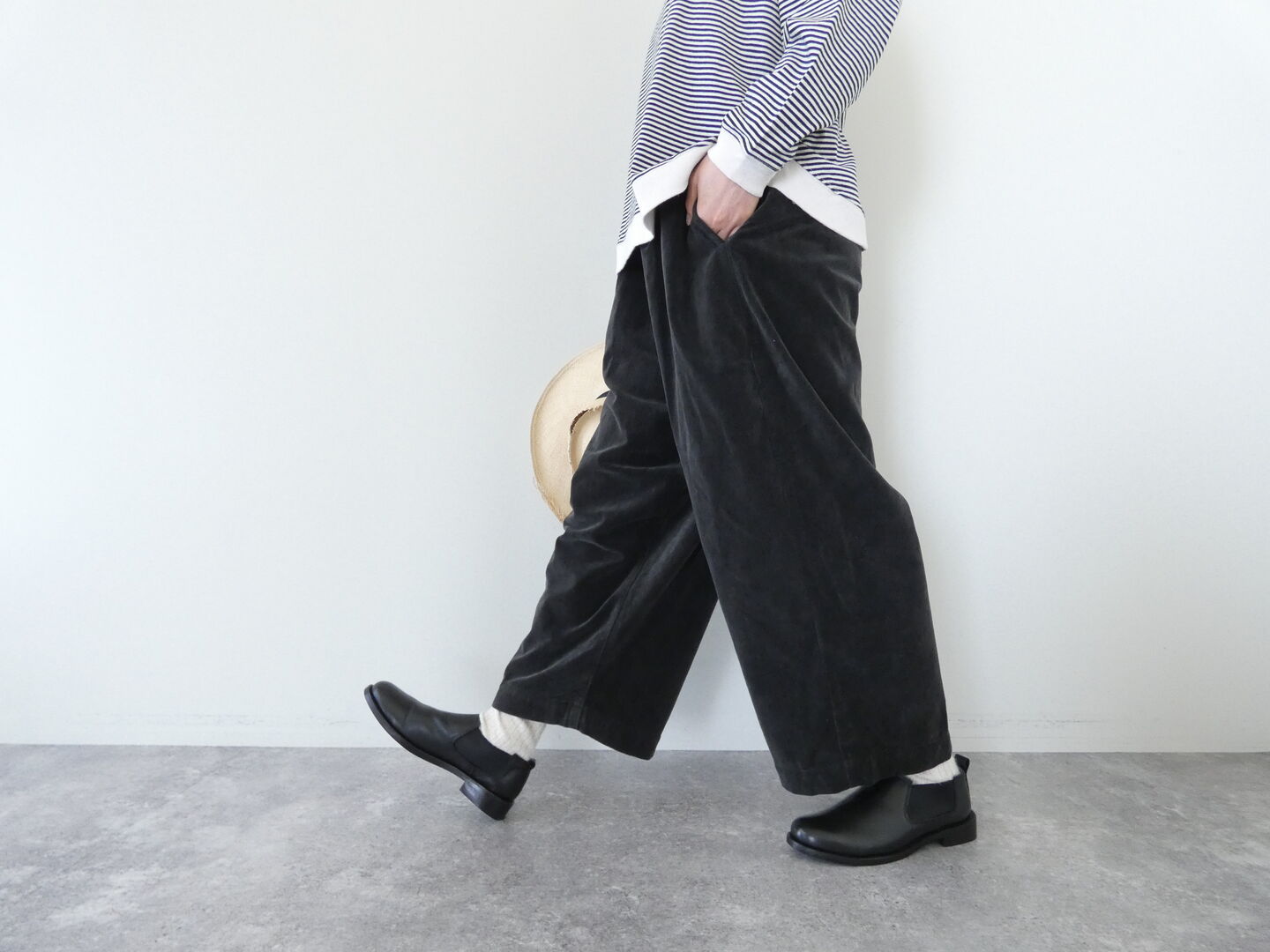 Brocante(ブロカント) 黒染コトンベロアパンツの商品画像2