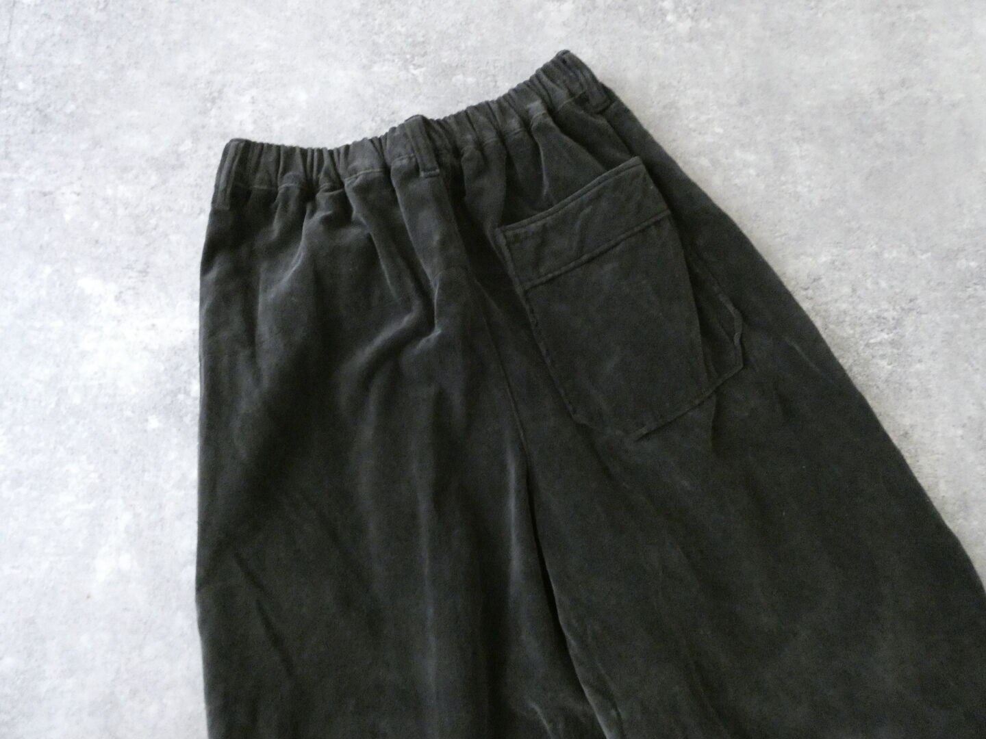 Brocante(ブロカント) 黒染コトンベロアパンツの商品画像23