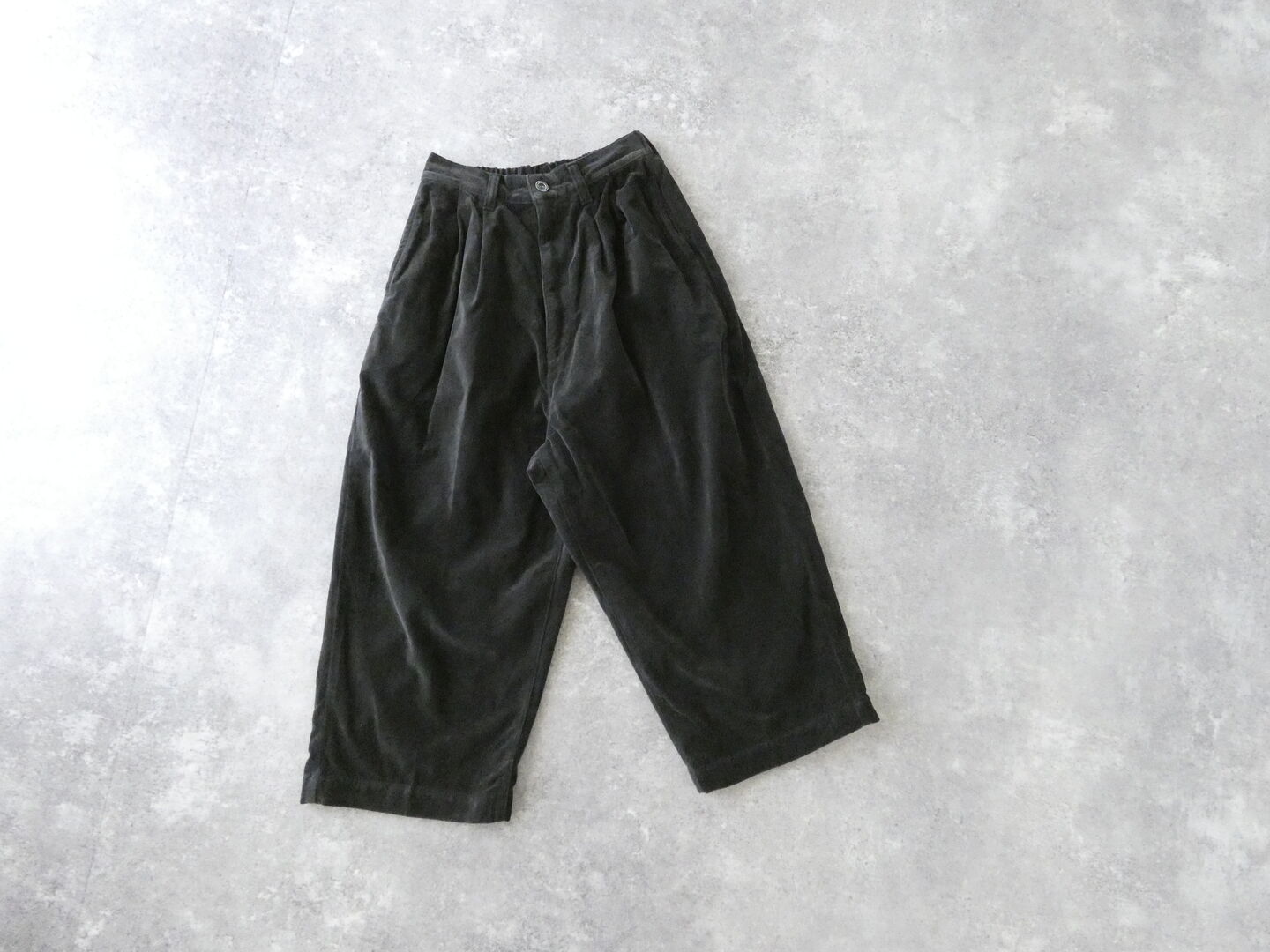 Brocante(ブロカント) 黒染コトンベロアパンツの商品画像3