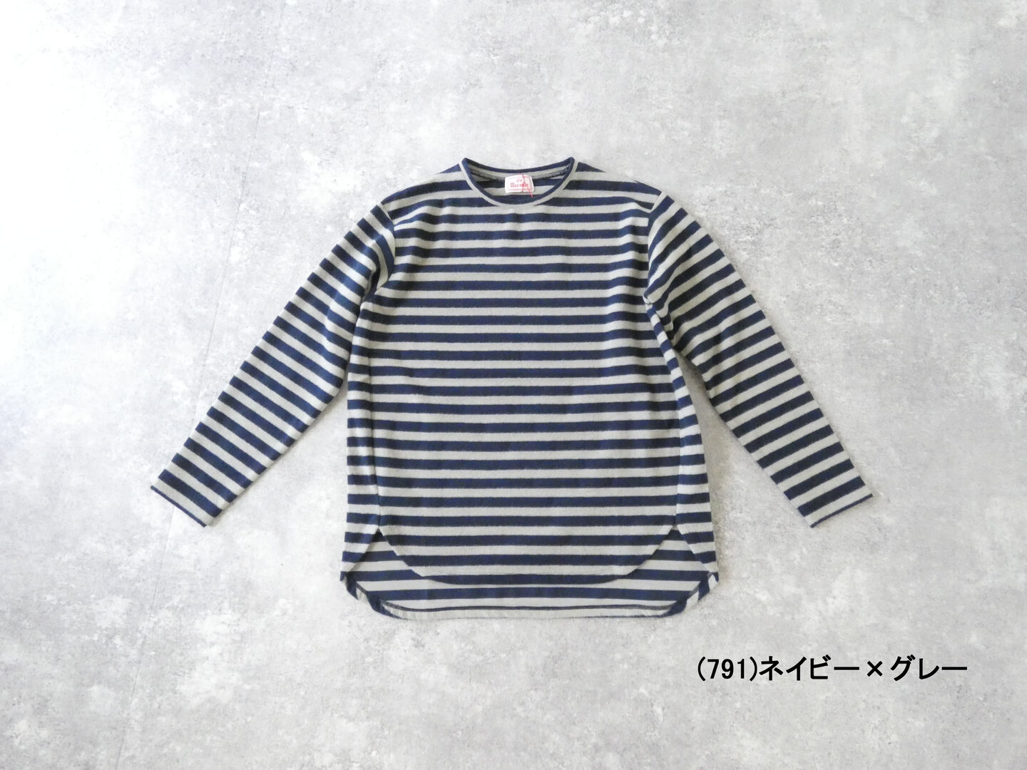 mao made(マオメイド) ニットのともだち　いつもの裾ラウンドヘムTEEの商品画像12
