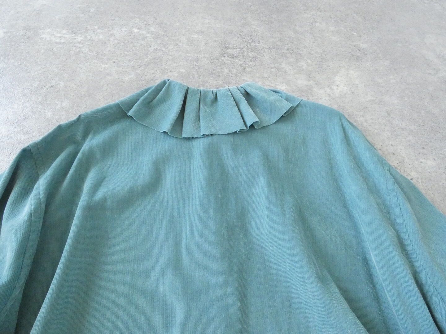 R&D.M.Co-(オールドマンズテーラー) COTTON RAYON シャツコール RUFFLE COLLAR BLOUSEの商品画像49
