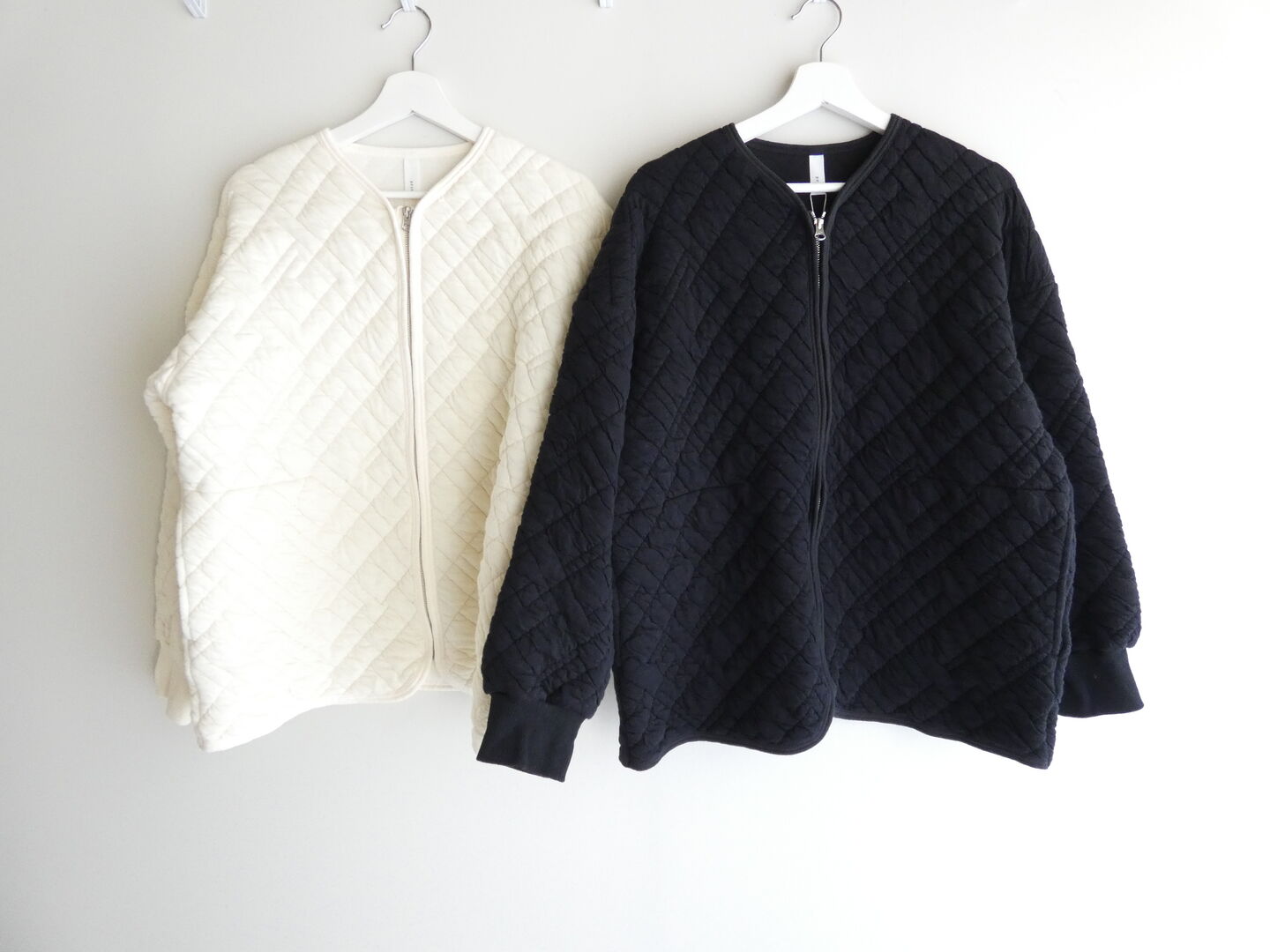 prit(プリット) シュリンクキルトVネックZIPカーディガンの商品画像10