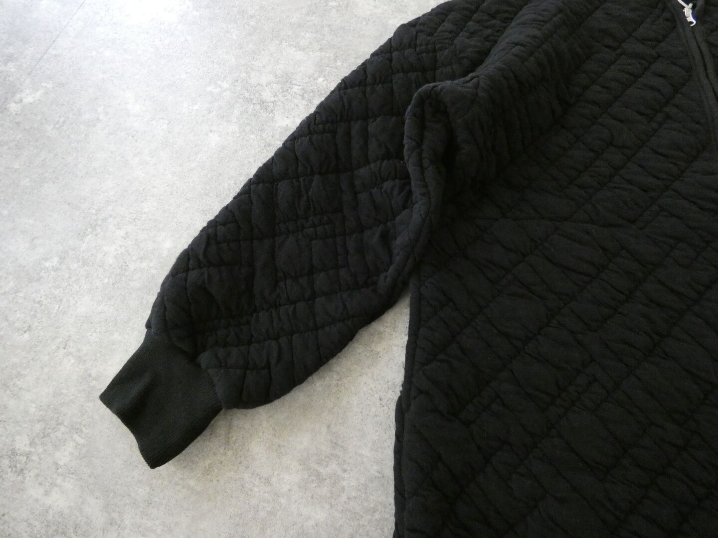 prit(プリット) シュリンクキルトVネックZIPカーディガンの商品画像32