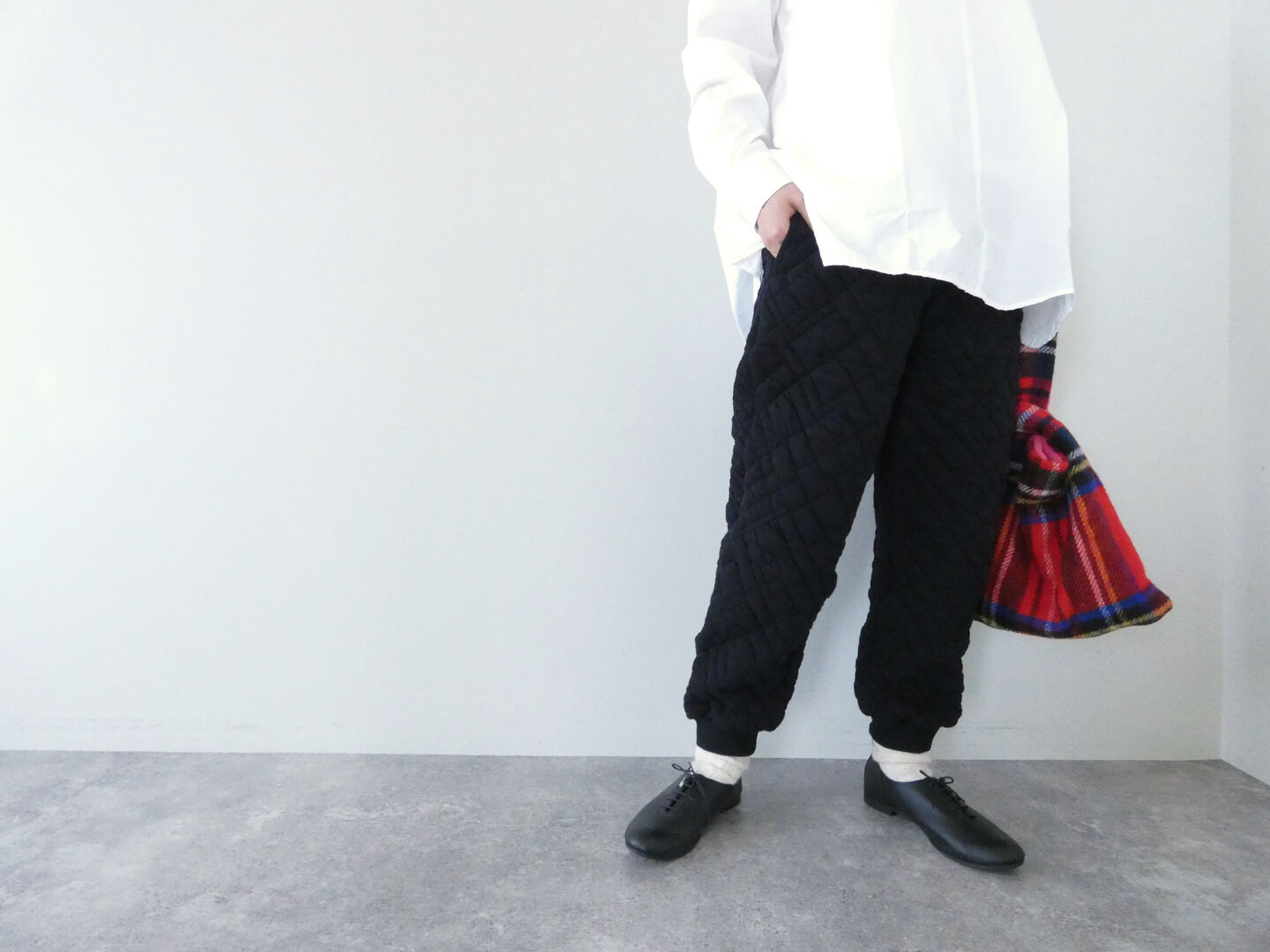 prit(プリット) シュリンクキルト裾リブリラックスパンツの商品画像7