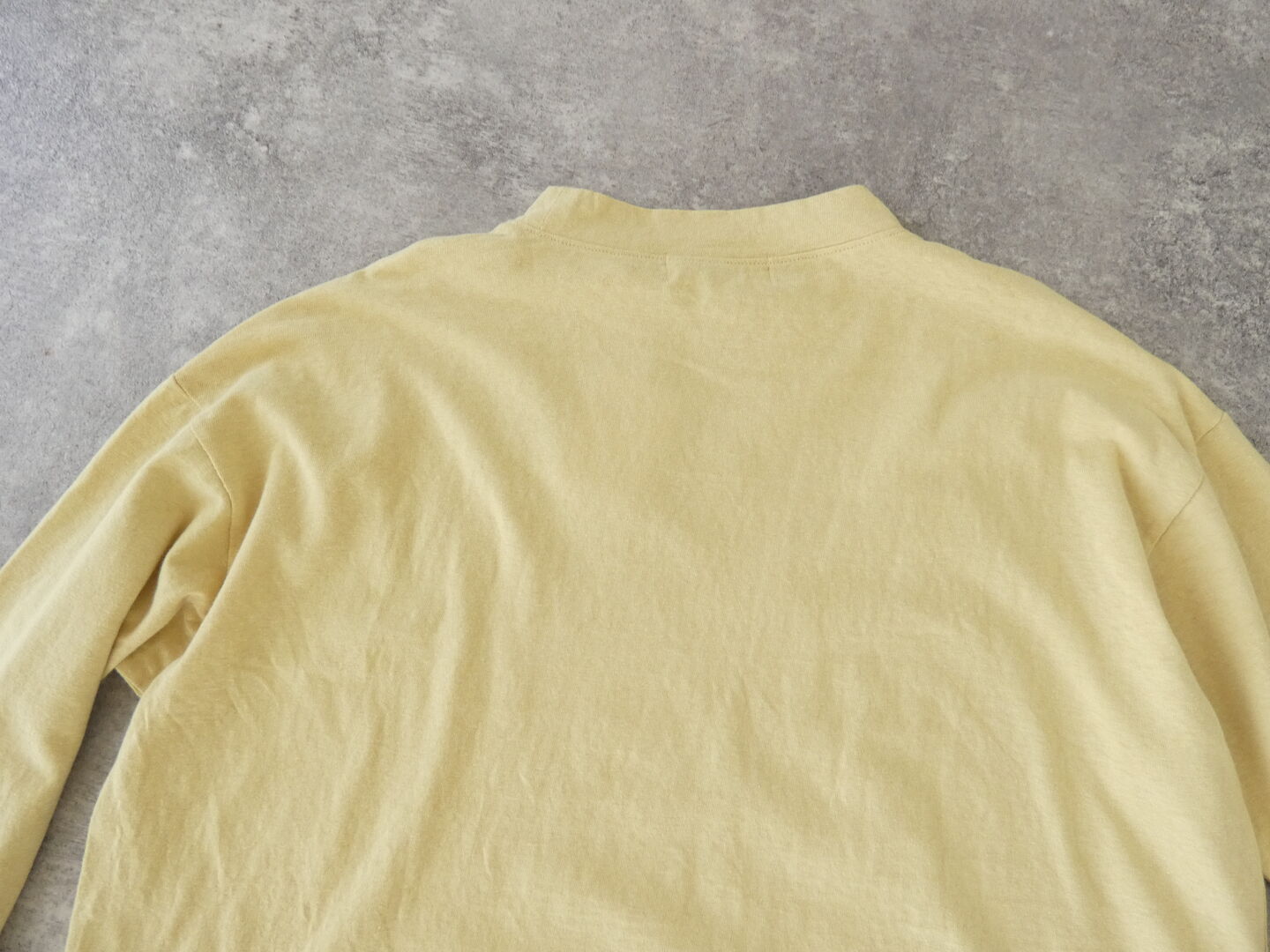 tumugu(ツムグ) グラフィ天竺長袖プリントTの商品画像19