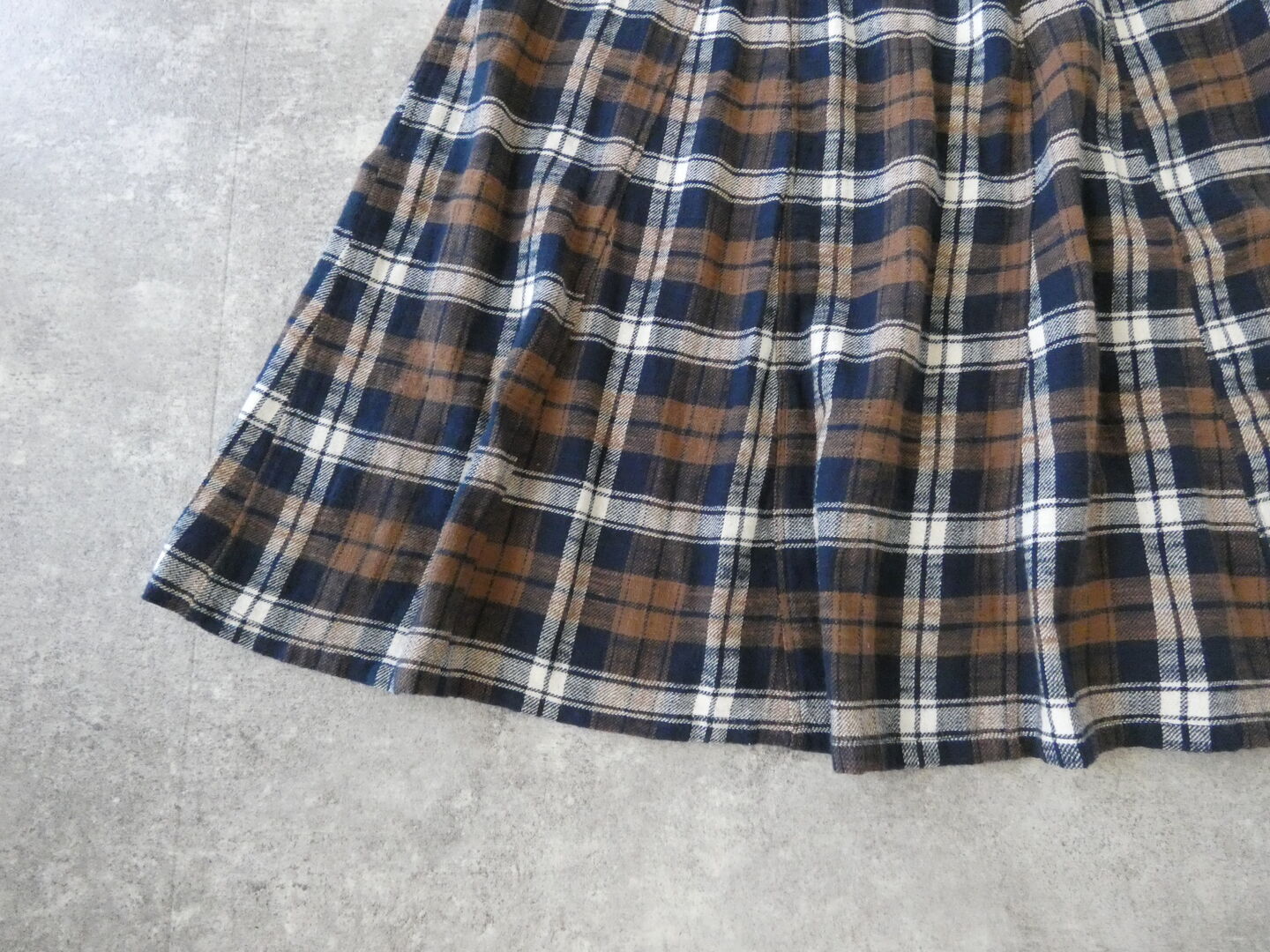 vb ラスティックチェックパネルスカートの商品画像22