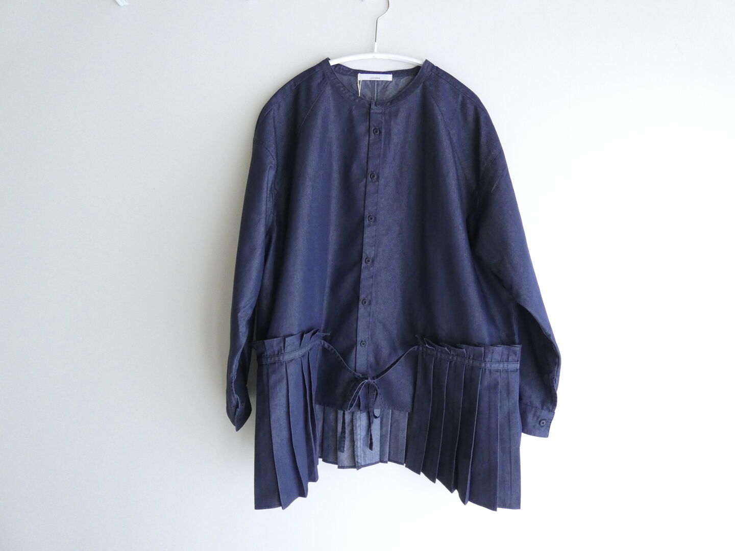 LAITERIE(レイトリー) シャンブレープリーツシャツの商品画像10