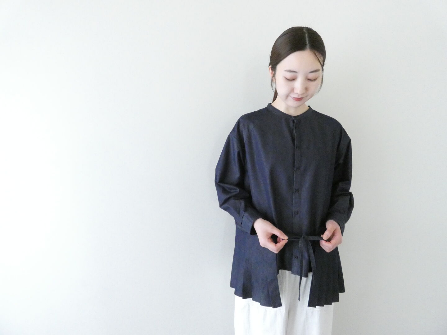 LAITERIE(レイトリー) シャンブレープリーツシャツの商品画像7