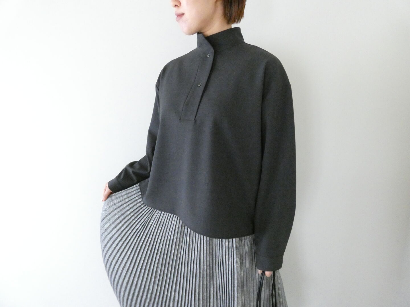 mizuiro ind(ミズイロインド) stand collar P/O shirtの商品画像1
