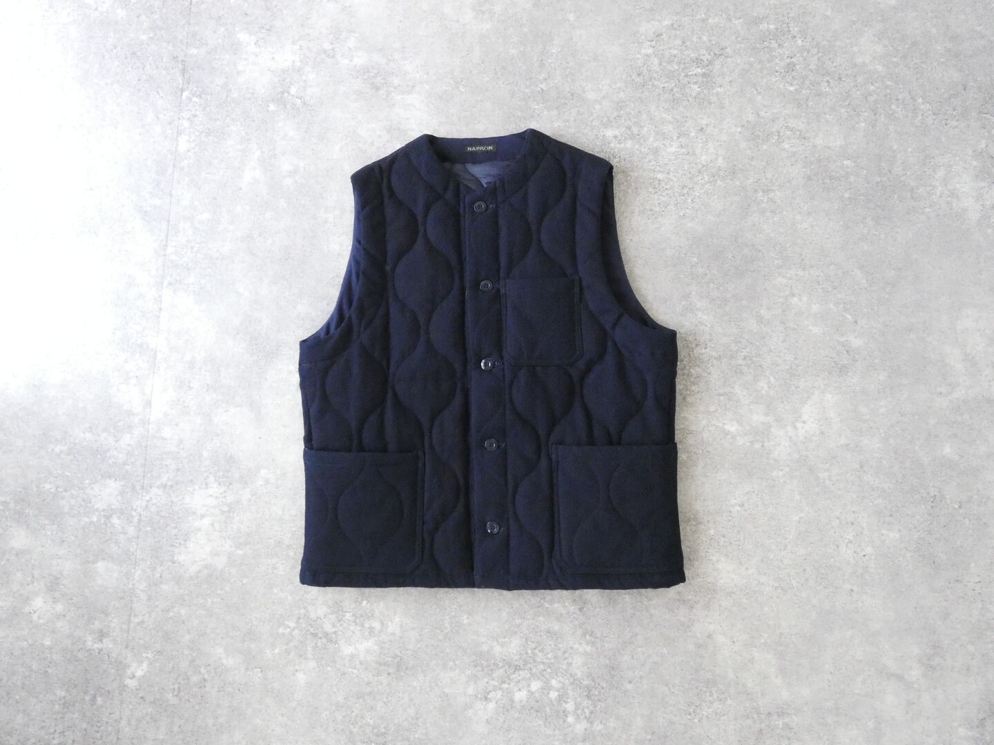 NAPRON(ナプロン) QUILTING VESTの商品画像3