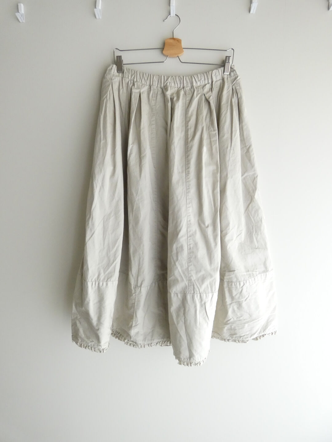 ROBE de PEAU(ローブ デ ポー) コクーンヘムフリルスカートの商品画像10