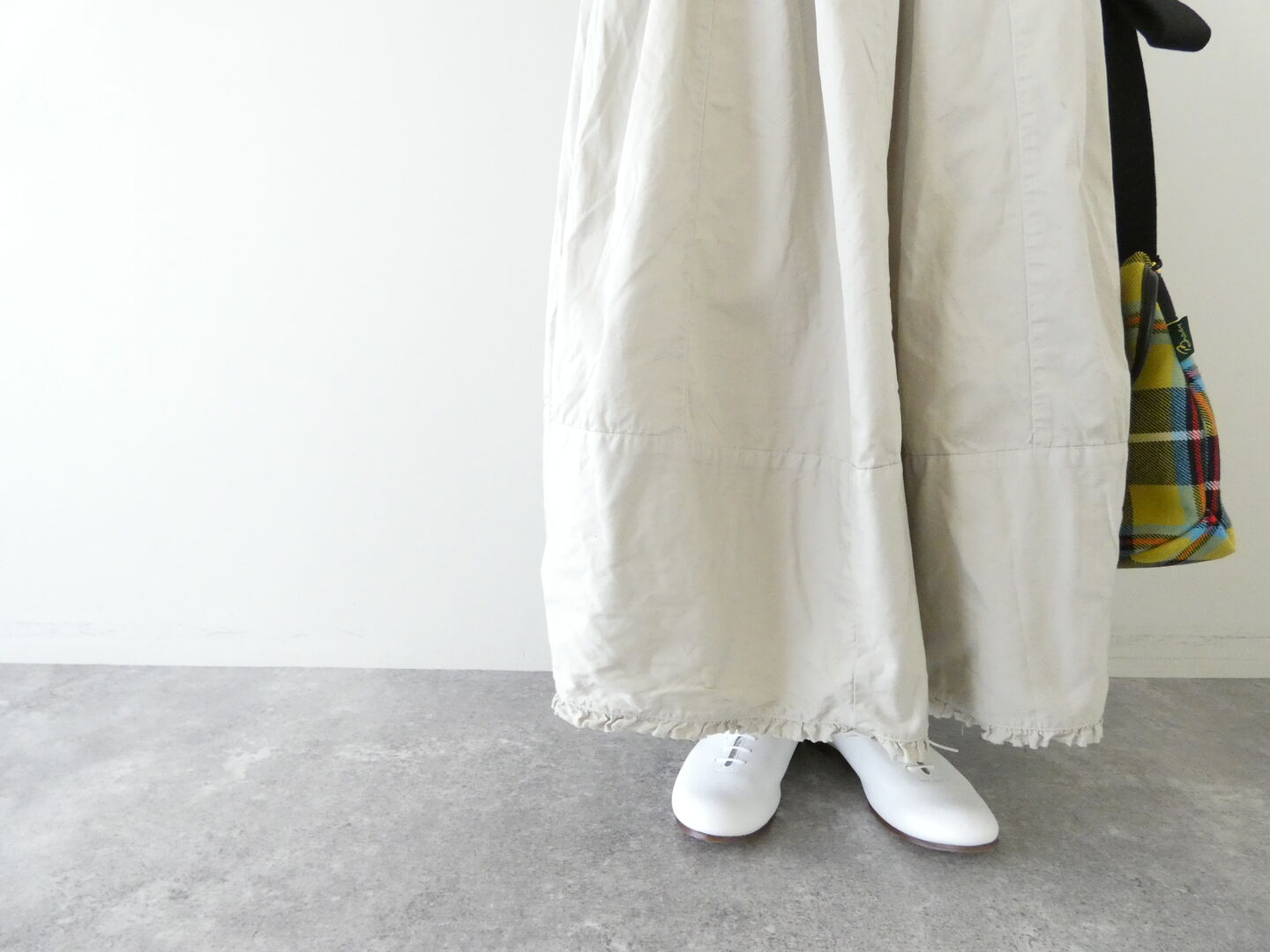 ROBE de PEAU(ローブ デ ポー) コクーンヘムフリルスカートの商品画像4