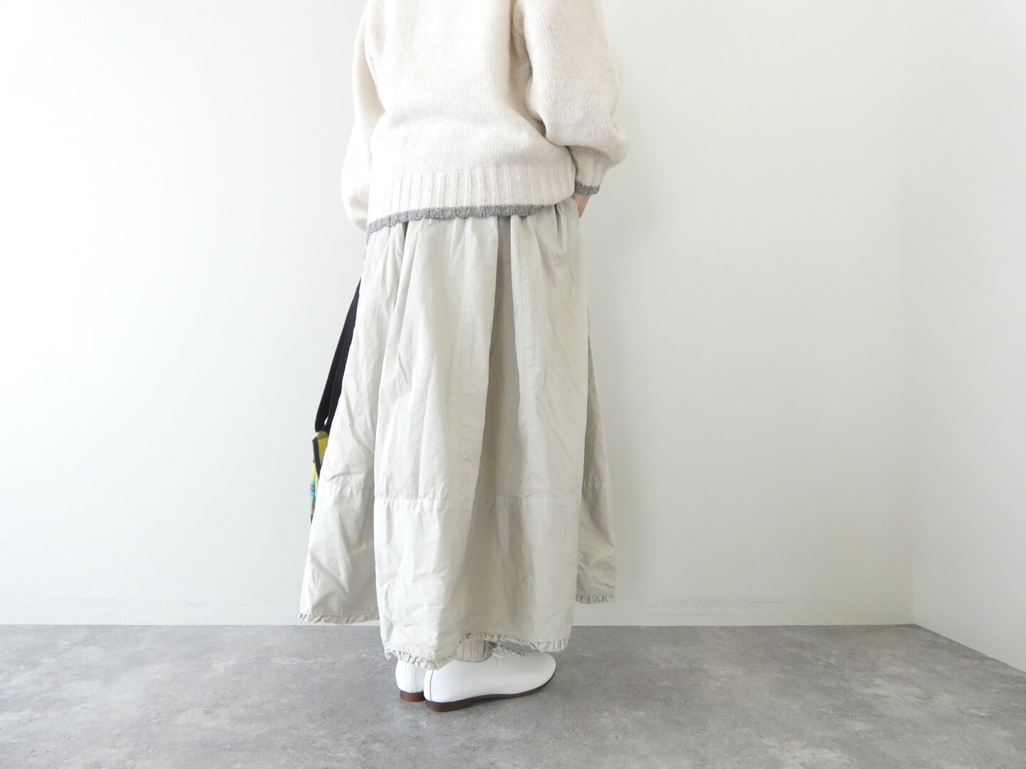 ROBE de PEAU(ローブ デ ポー) コクーンヘムフリルスカートの商品画像9