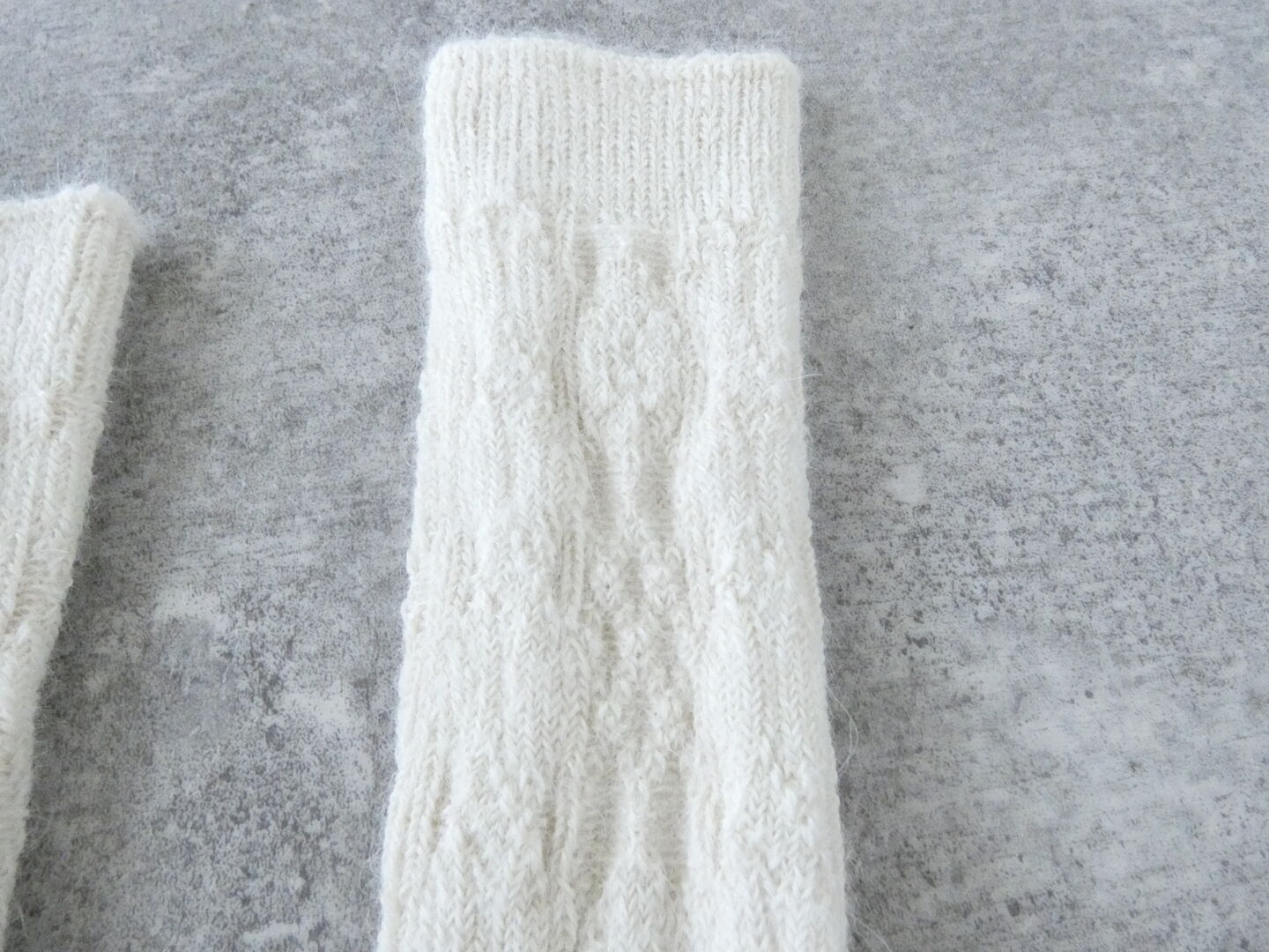 yahae(ヤハエ) Alpaca Cable Pattern Socksの商品画像32