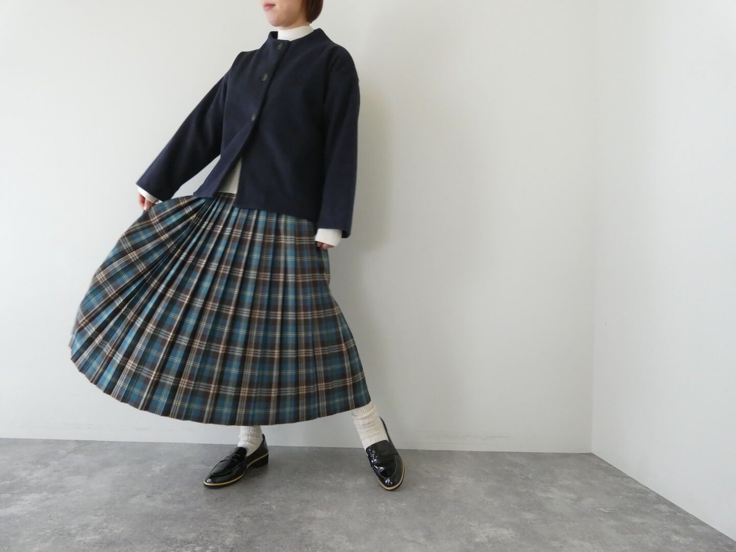 mao made(マオメイド) いつものウールブレンドモックネックジャケットの商品画像1