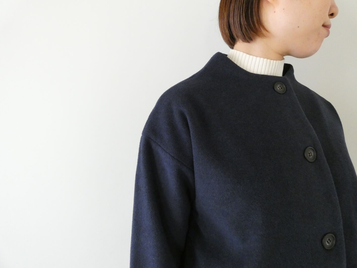 mao made(マオメイド) いつものウールブレンドモックネックジャケットの商品画像3