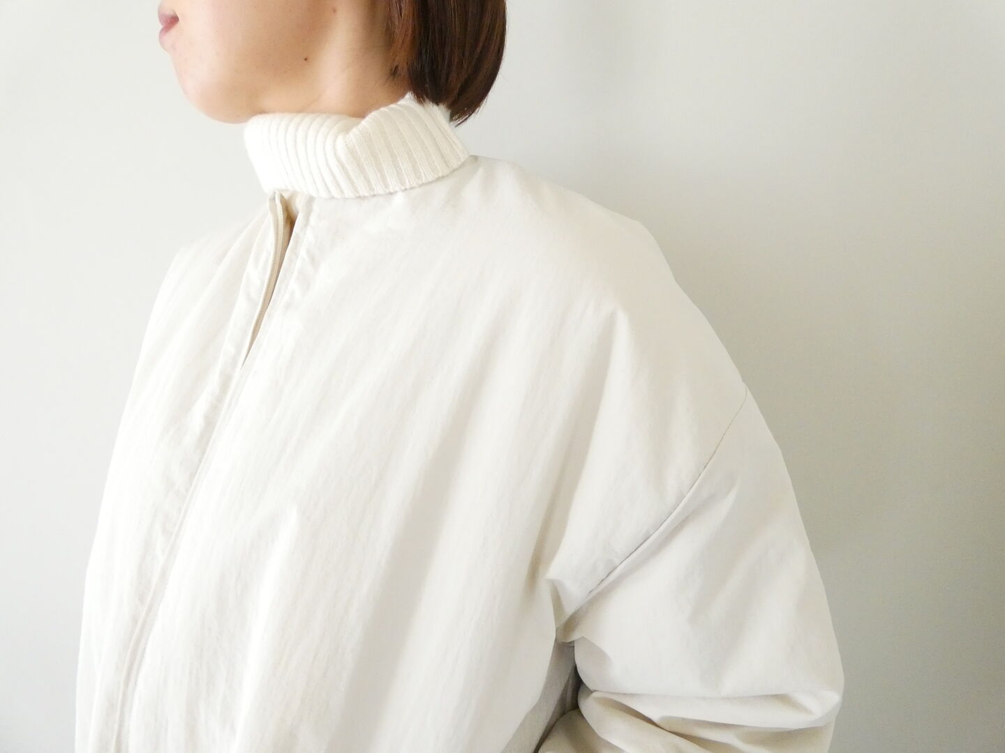 mao made(マオメイド) ノーカラーバルーンシルエットブルゾンの商品画像3