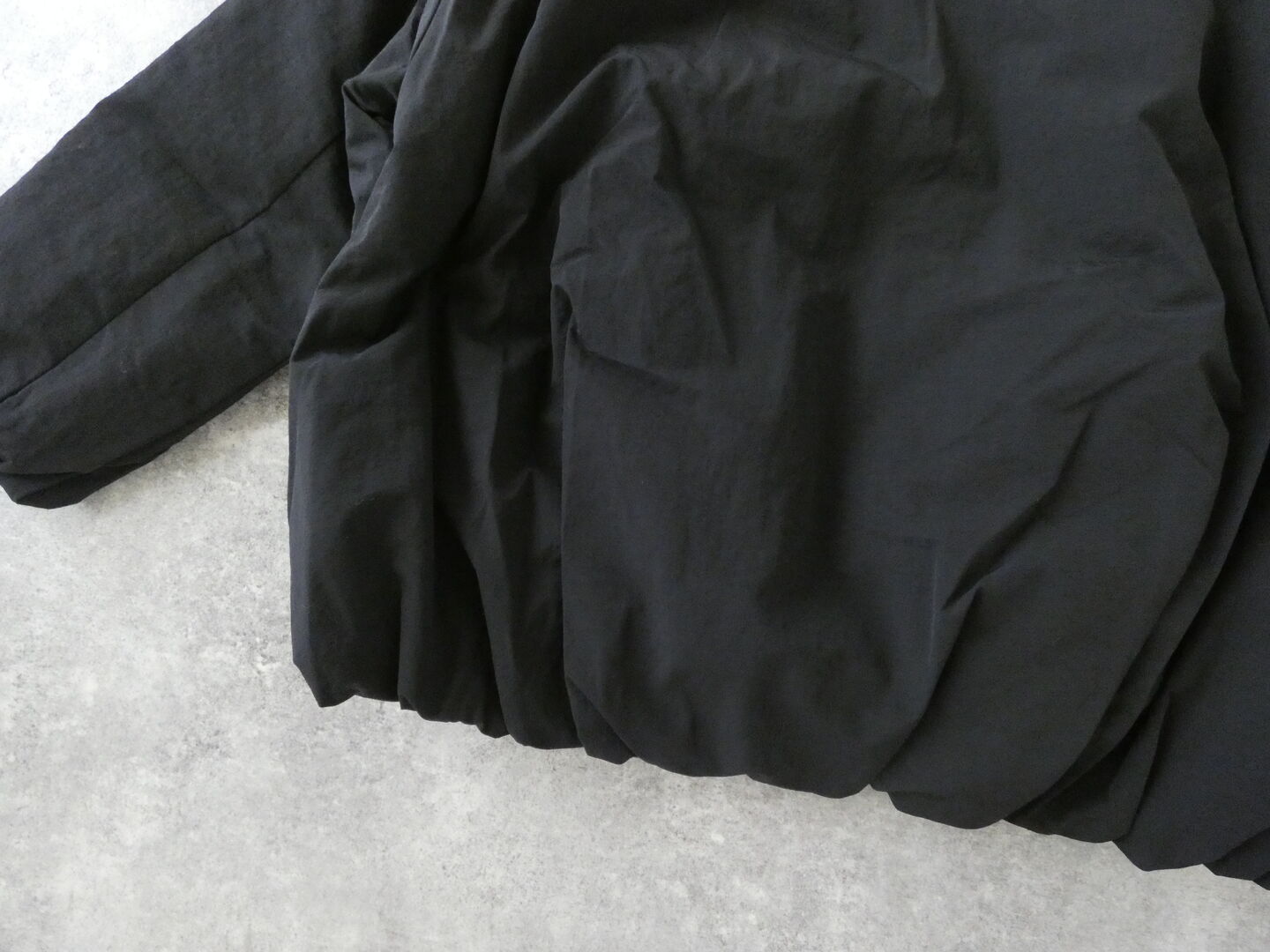 mao made(マオメイド) ノーカラーバルーンシルエットブルゾンの商品画像37