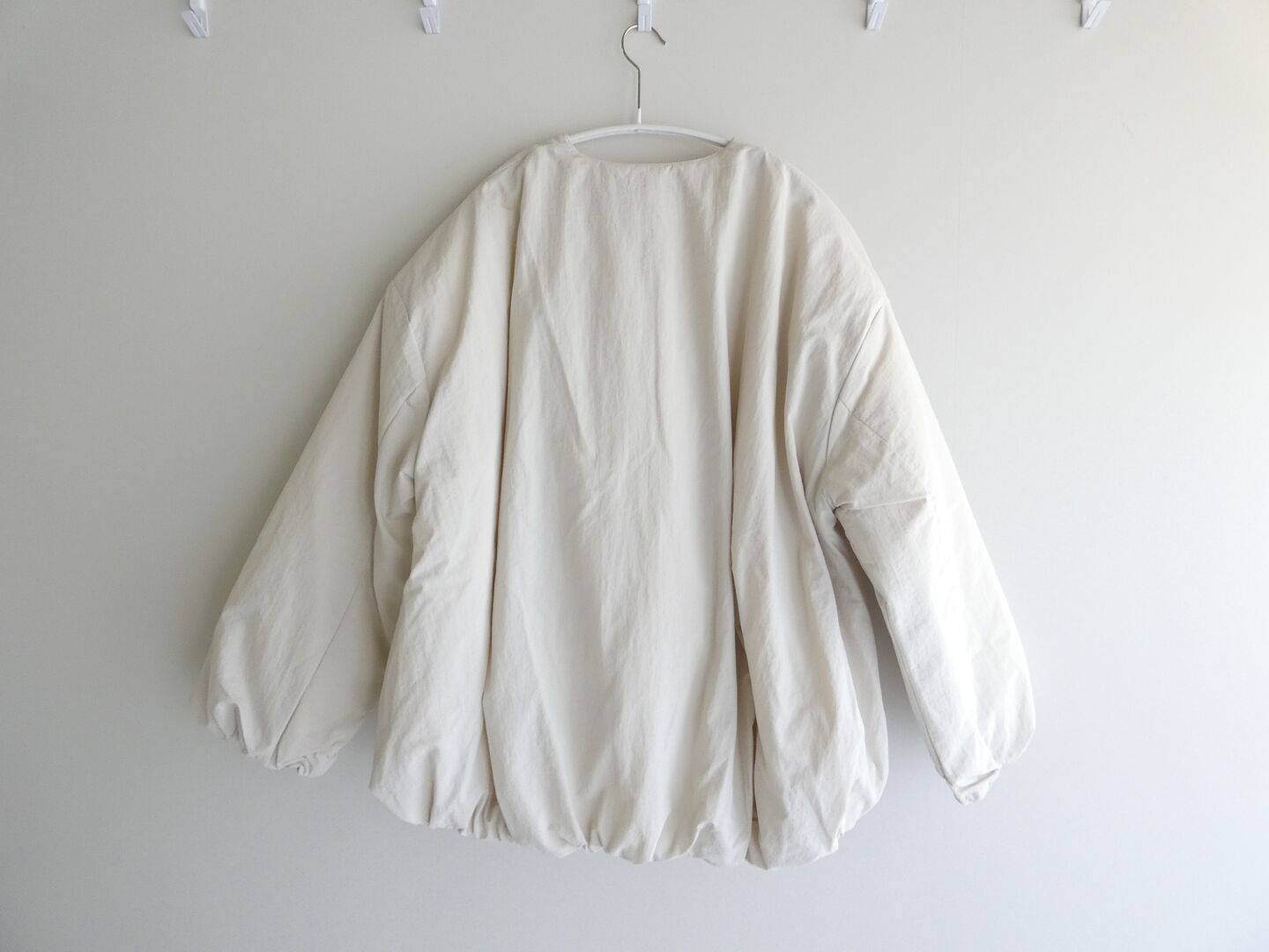 mao made(マオメイド) ノーカラーバルーンシルエットブルゾンの商品画像43