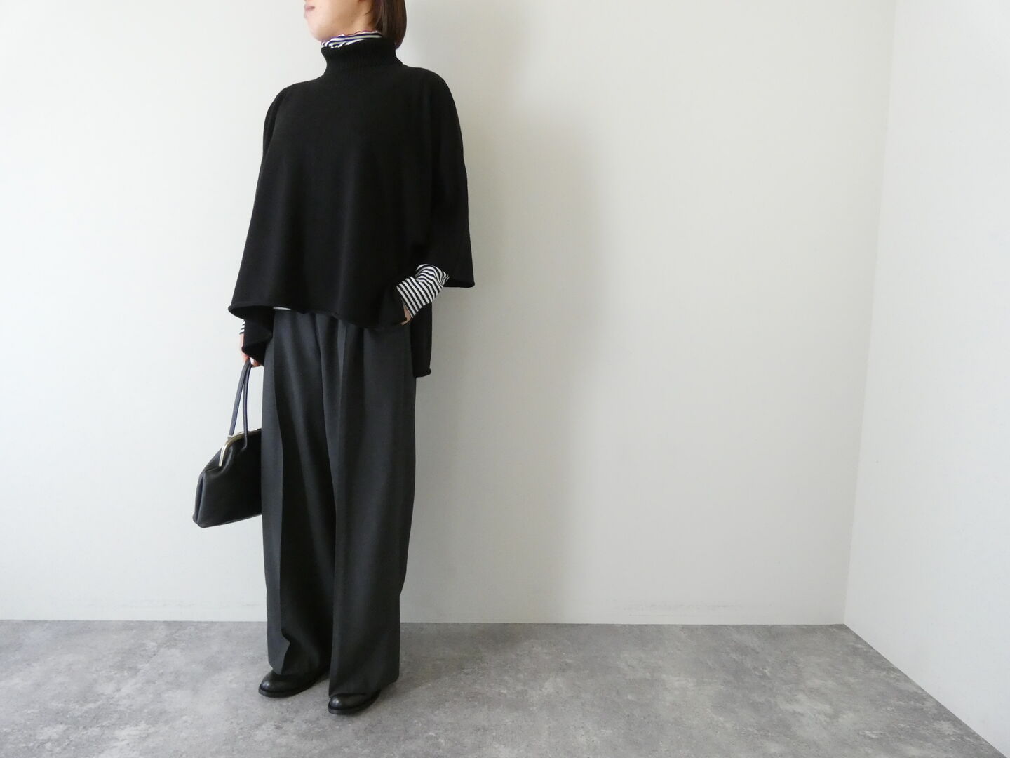 mizuiro ind(ミズイロインド) poncho like high neck P/Oの商品画像1