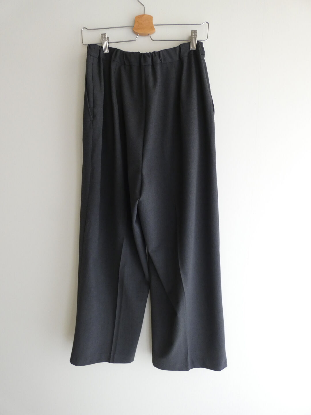 mizuiro ind(ミズイロインド) センタープレスワイドパンツの商品画像11