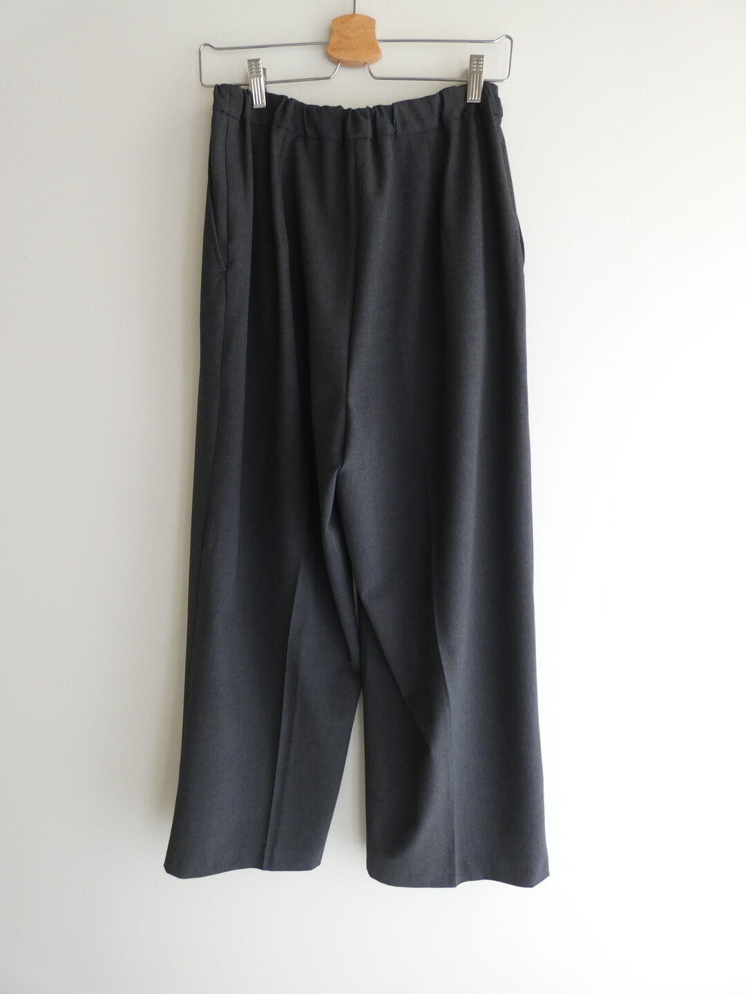 mizuiro ind(ミズイロインド) センタープレスワイドパンツの商品画像12