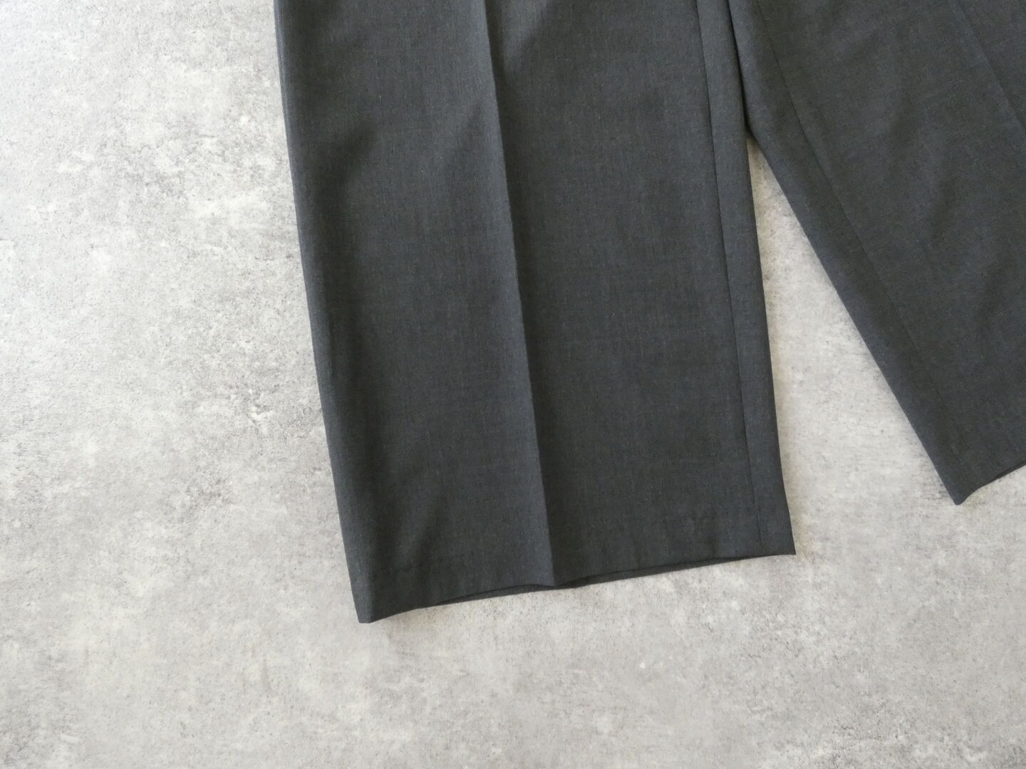 mizuiro ind(ミズイロインド) センタープレスワイドパンツの商品画像24