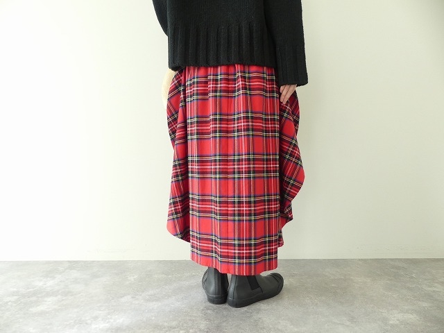 I am I in fact(アイアムアイ インファクト) CHECK full moon skirt