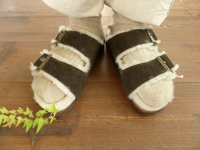 Birkenstock ビルケンシュトック Arizona アリゾナ ファーライナー Brown Space Moo Birkenstock ビルケンシュトック Arizona アリゾナ ファーライナー Brown Space Moo