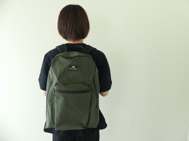 バッグンナウン　DAYPACK MAT