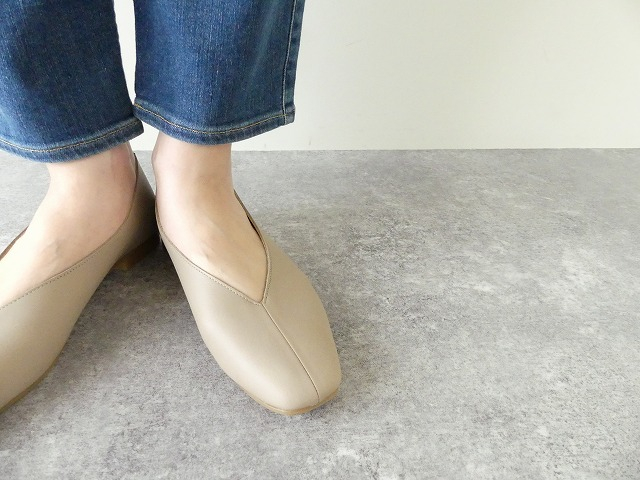 R.shoes Vカットスクエアシューズの商品画像5