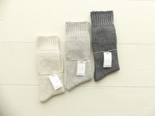 evam eva vie (エヴァムエヴァヴィー)　r/cotton socks(V002Z051)